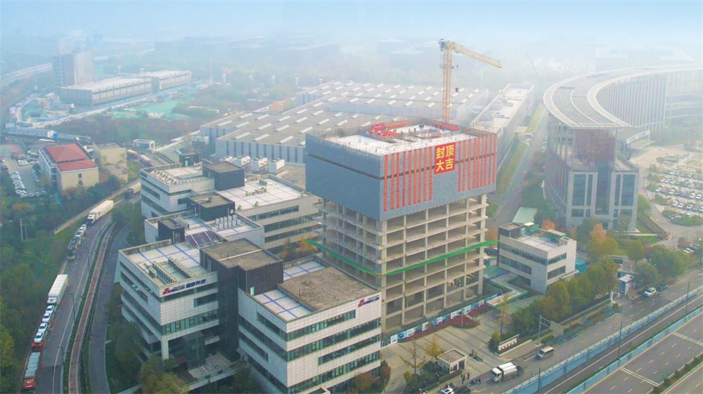 热烈祝贺pp电子科技高新二期大楼封顶典礼圆满实现